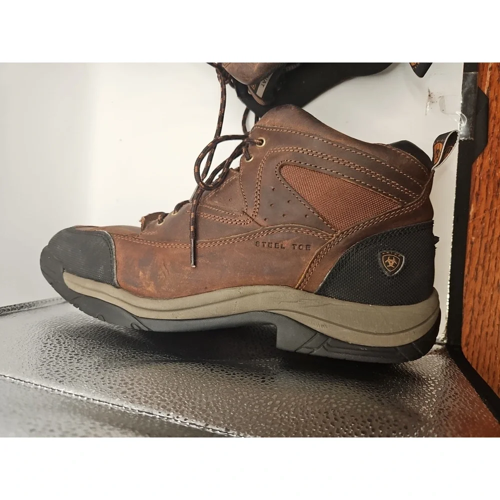 Ariat STEEL TOE Terrain Mens Boots Sz 13 D Waterproof Leather‎ Hiking 10016379